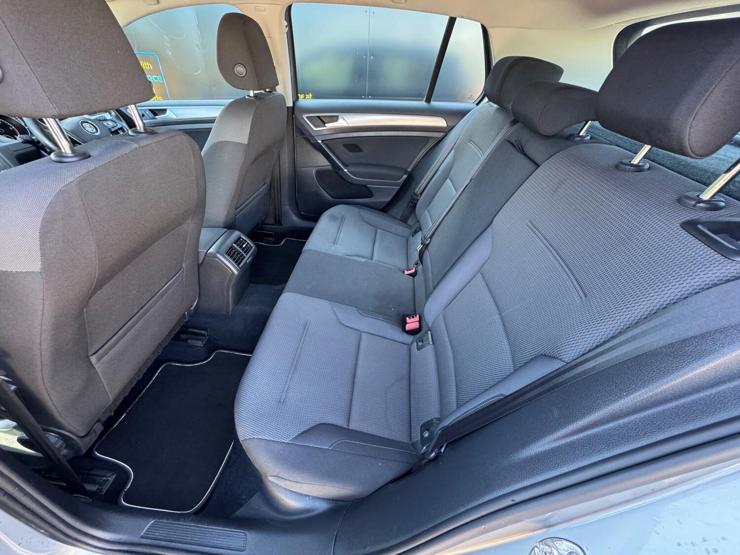 Used Volkswagen Golf 2015 for sale - 76072347: Photo 20