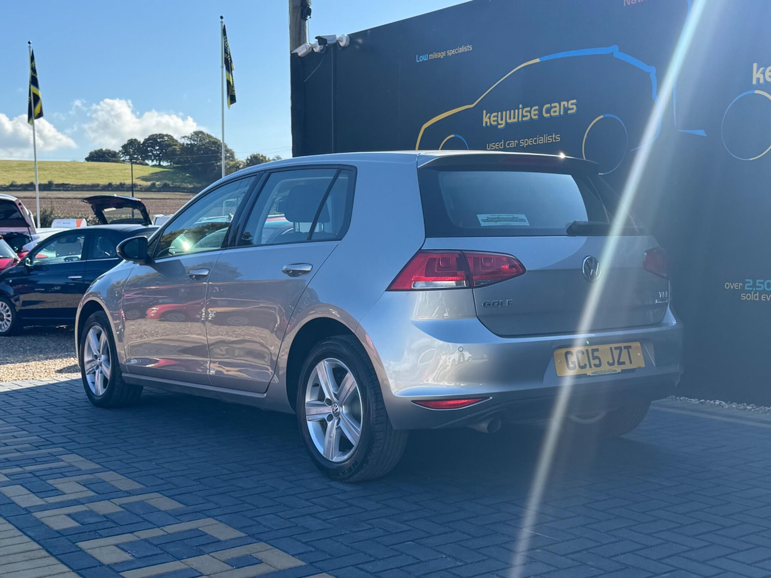 Used Volkswagen Golf 2015 for sale - 77015522: Photo 3