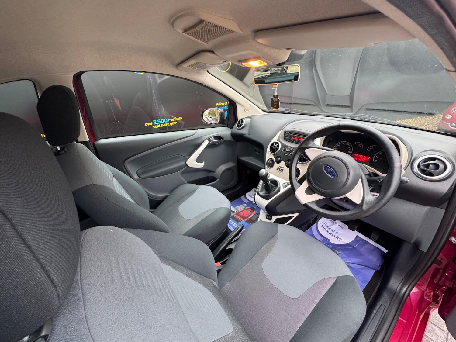 Used Ford Ka 2011 for sale - 76422638: Photo 24