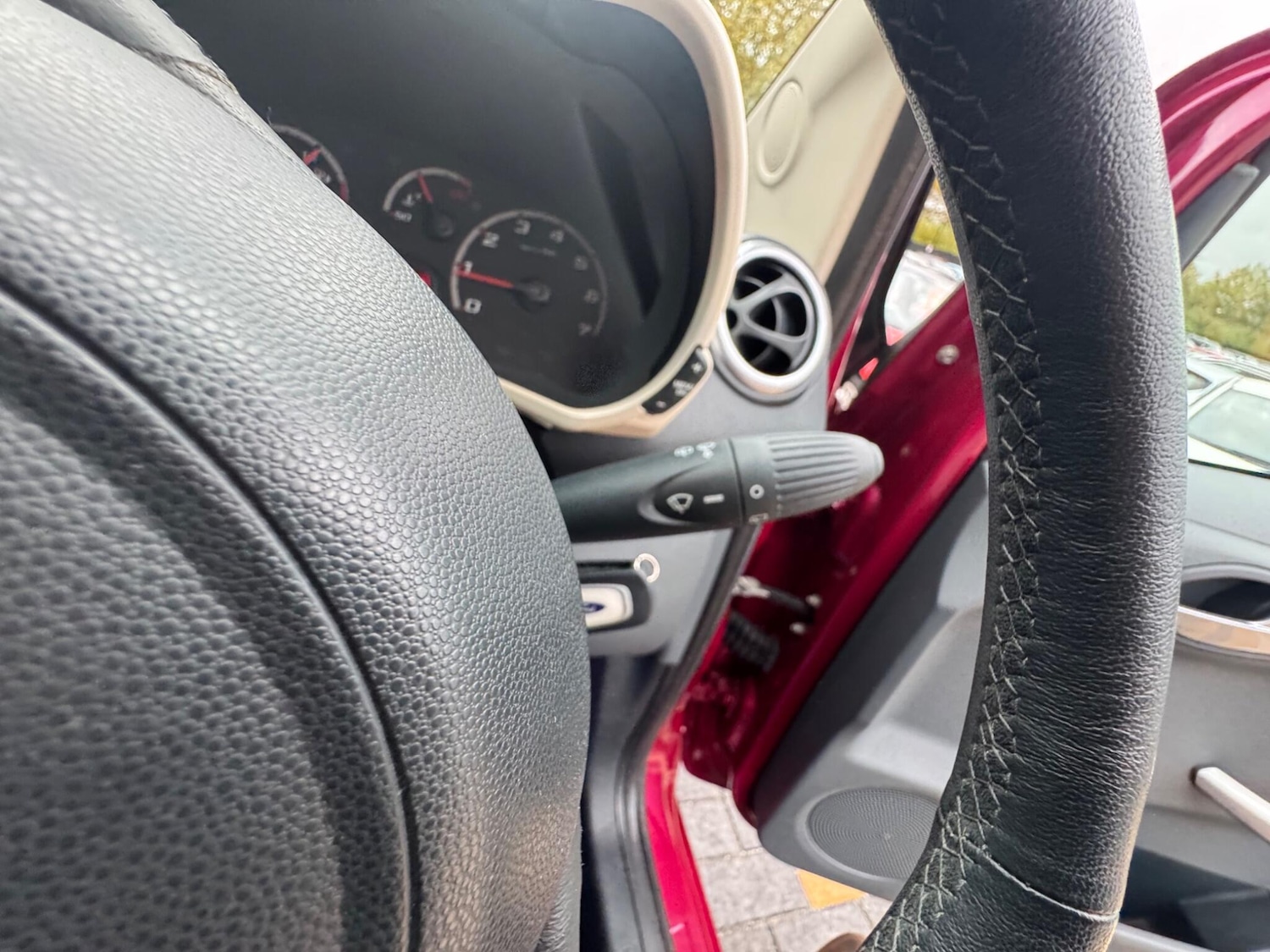 Used Ford Ka 2011 for sale - 76422638: Photo 28