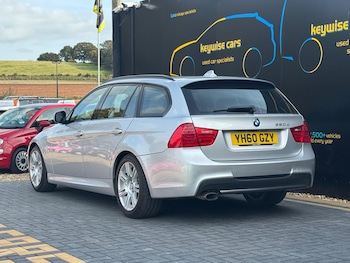 Used BMW 3 Series 2010 for sale - 76200233: Photo