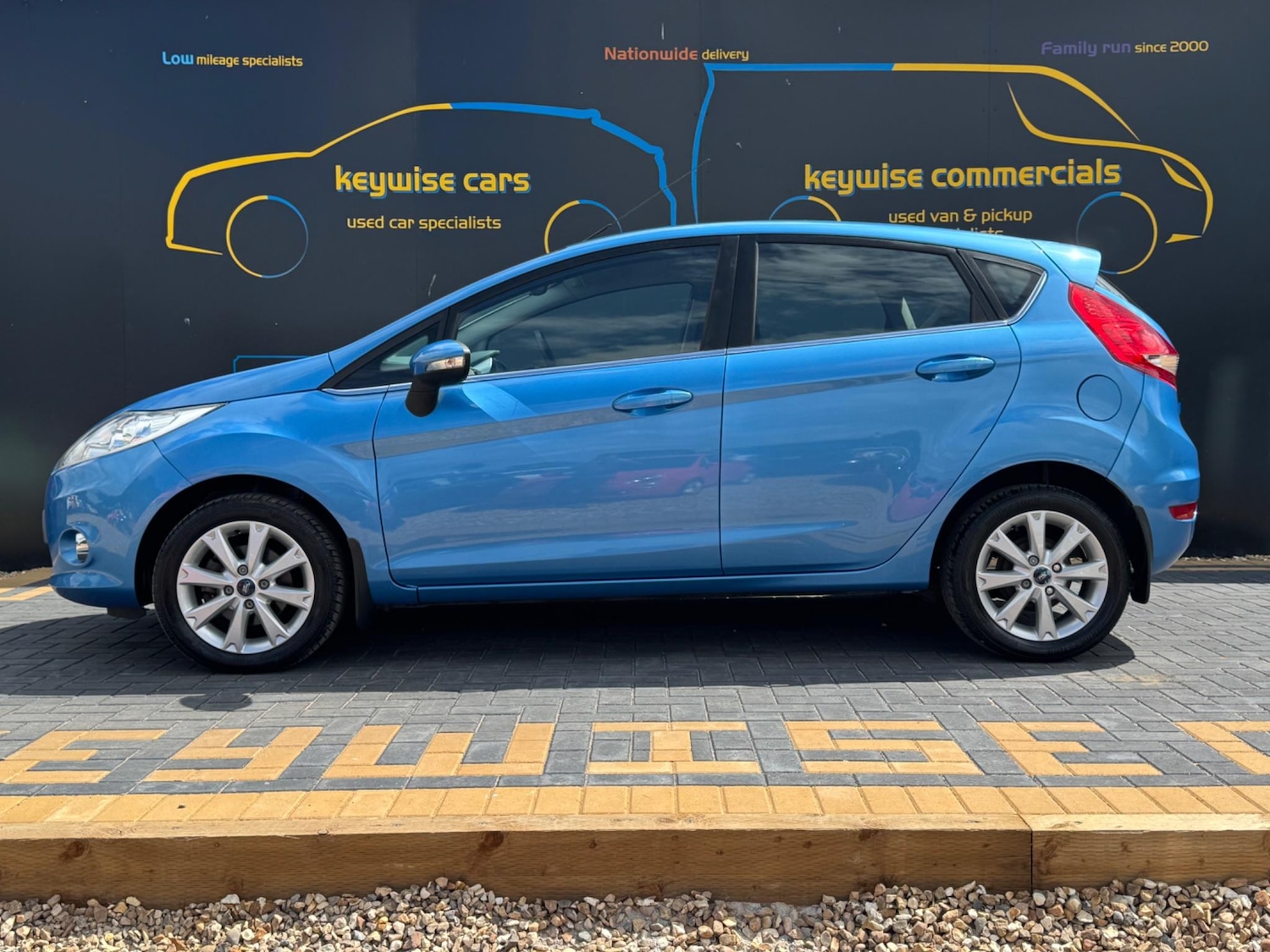 Used Ford Fiesta 2009 for sale - 76446709: Photo 2