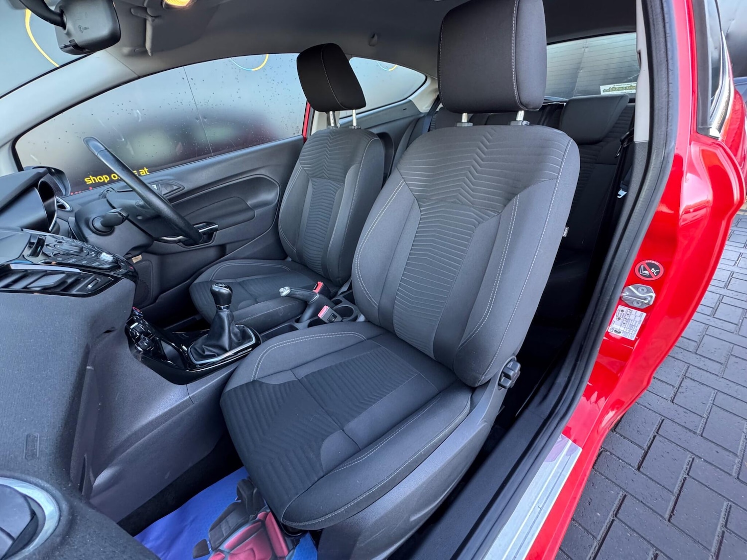 Used Ford Fiesta 2014 for sale - 77155251: Photo 24