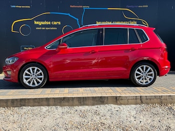 Used Volkswagen Golf SV 2016 for sale - 78752374: Photo