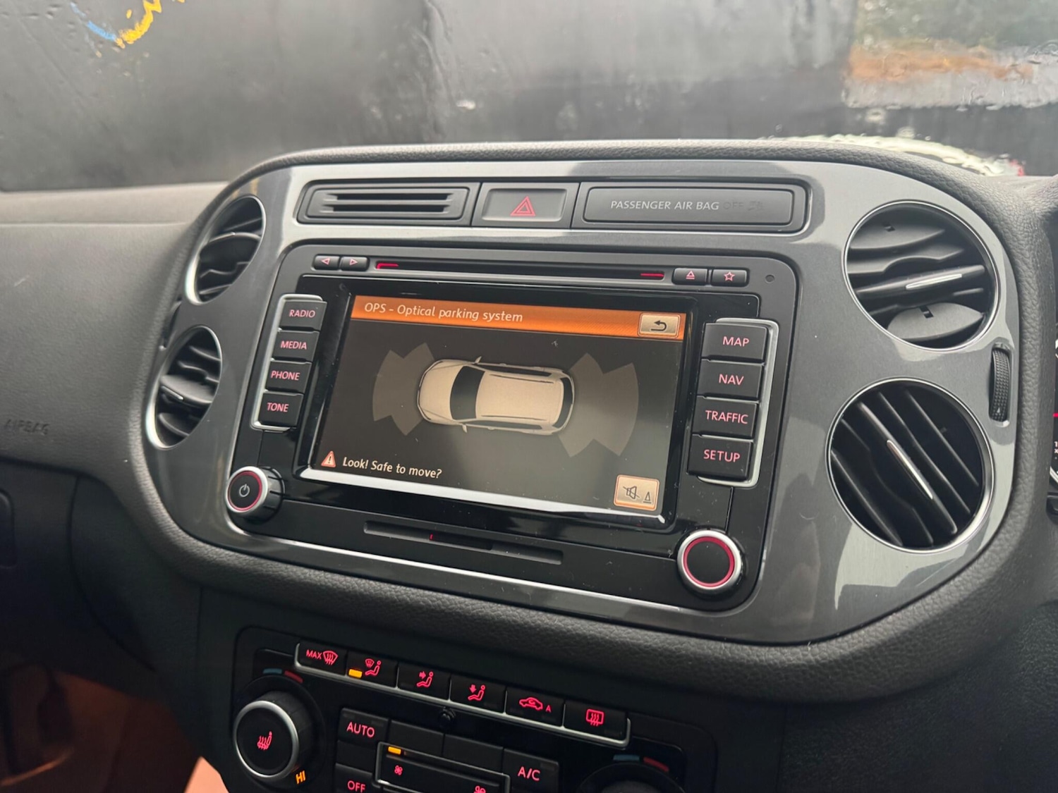 Used Volkswagen Tiguan 2013 for sale - 76993459: Photo 30