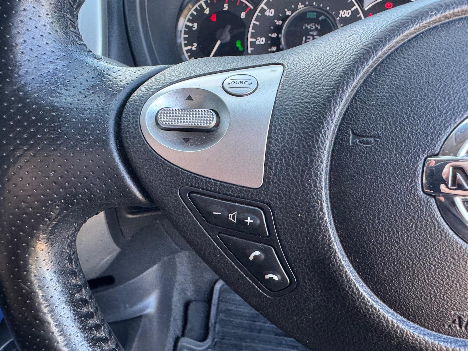 Used Nissan Note 2015 for sale - 76371002: Photo 28