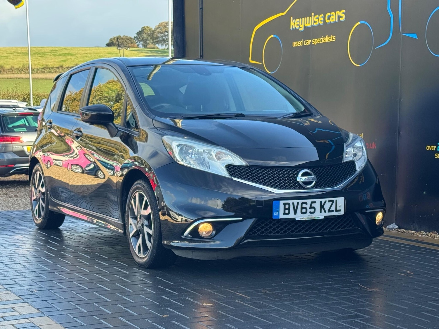 Used Nissan Note 2015 for sale - 76371002: Photo 9