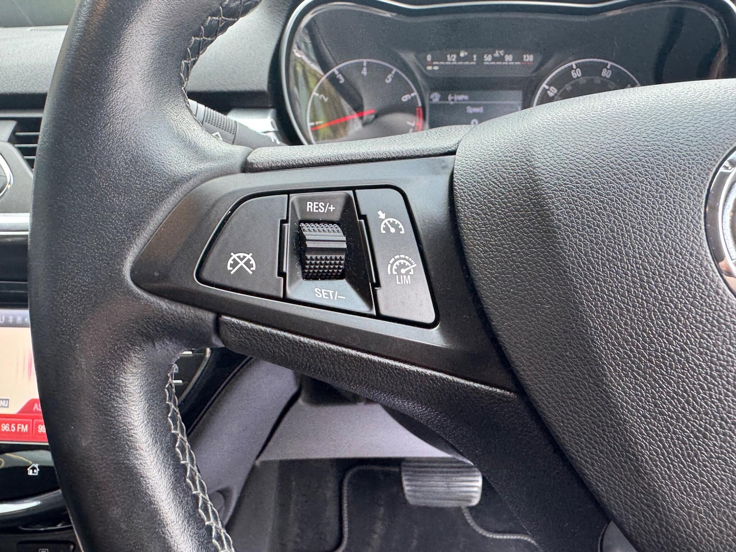 Used Vauxhall Corsa 2015 for sale - 76269996: Photo 28