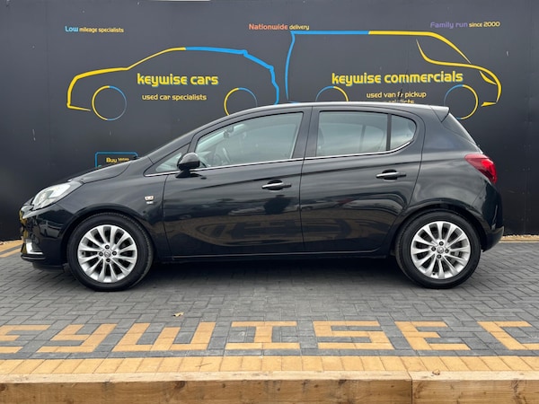 Used Vauxhall Corsa 2015 for sale - 76269996: Photo 2