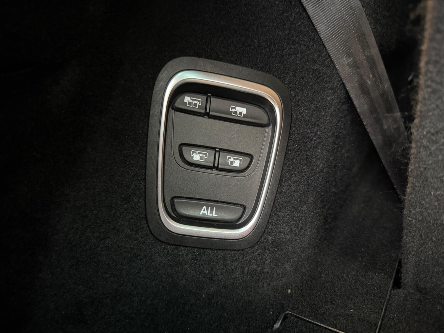 Used Renault Grand Scenic 2018 for sale - 77909832: Photo 22