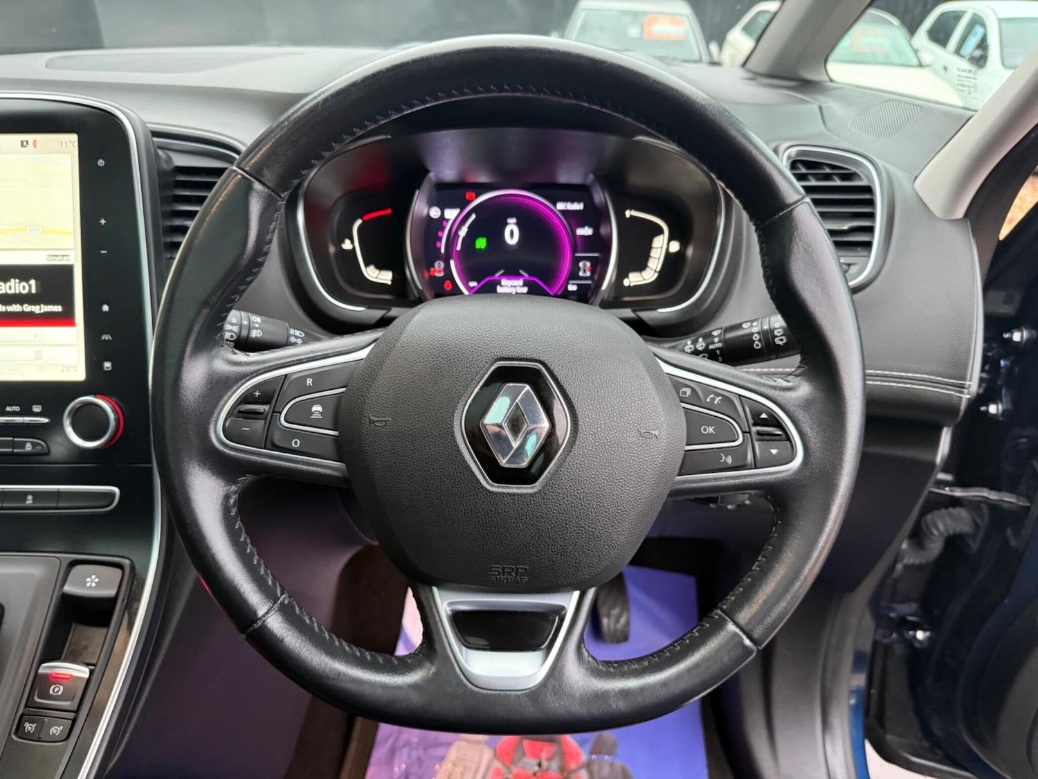 Used Renault Grand Scenic 2018 for sale - 77909832: Photo 25