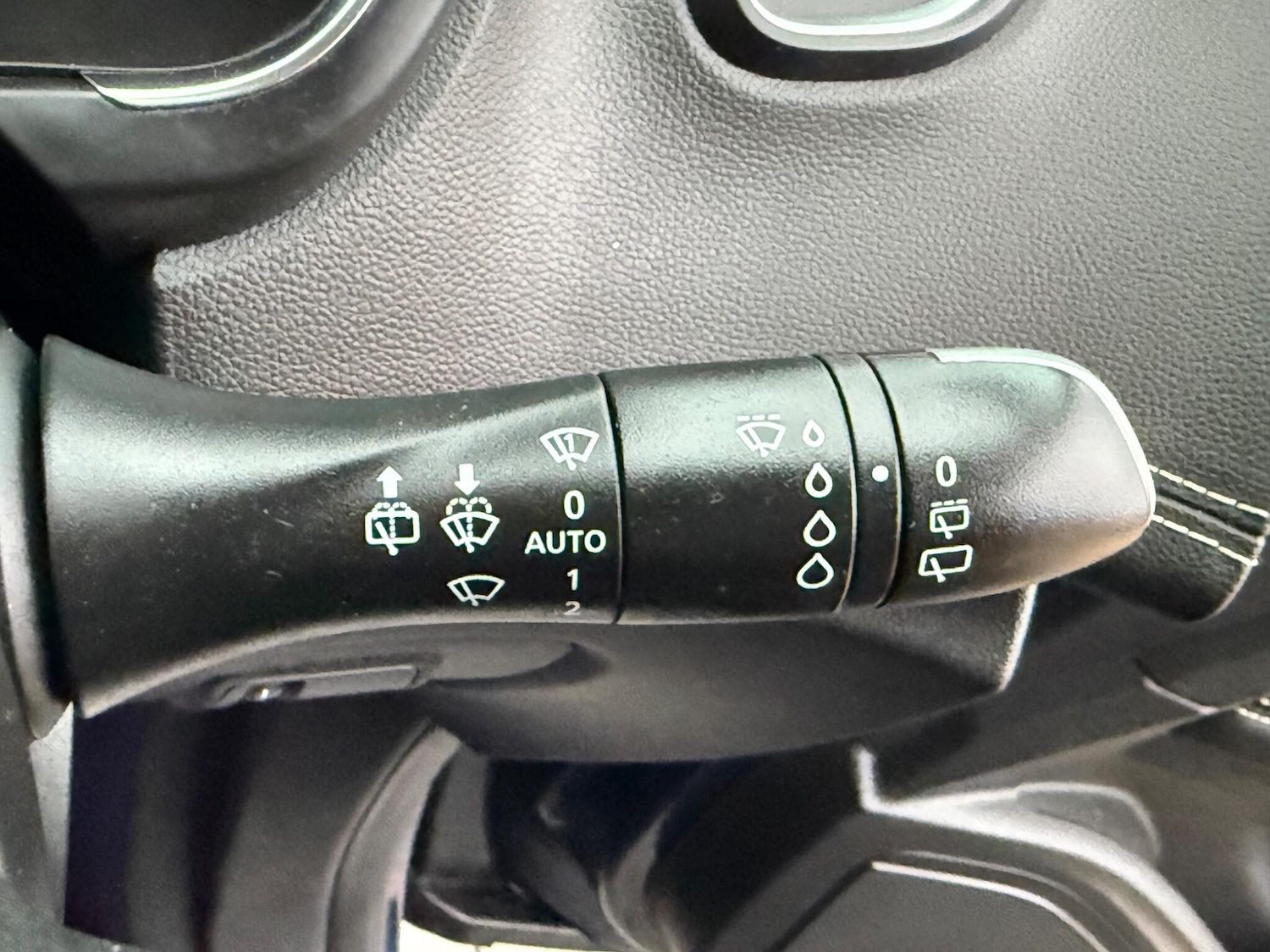 Used Renault Grand Scenic 2018 for sale - 77909832: Photo 28