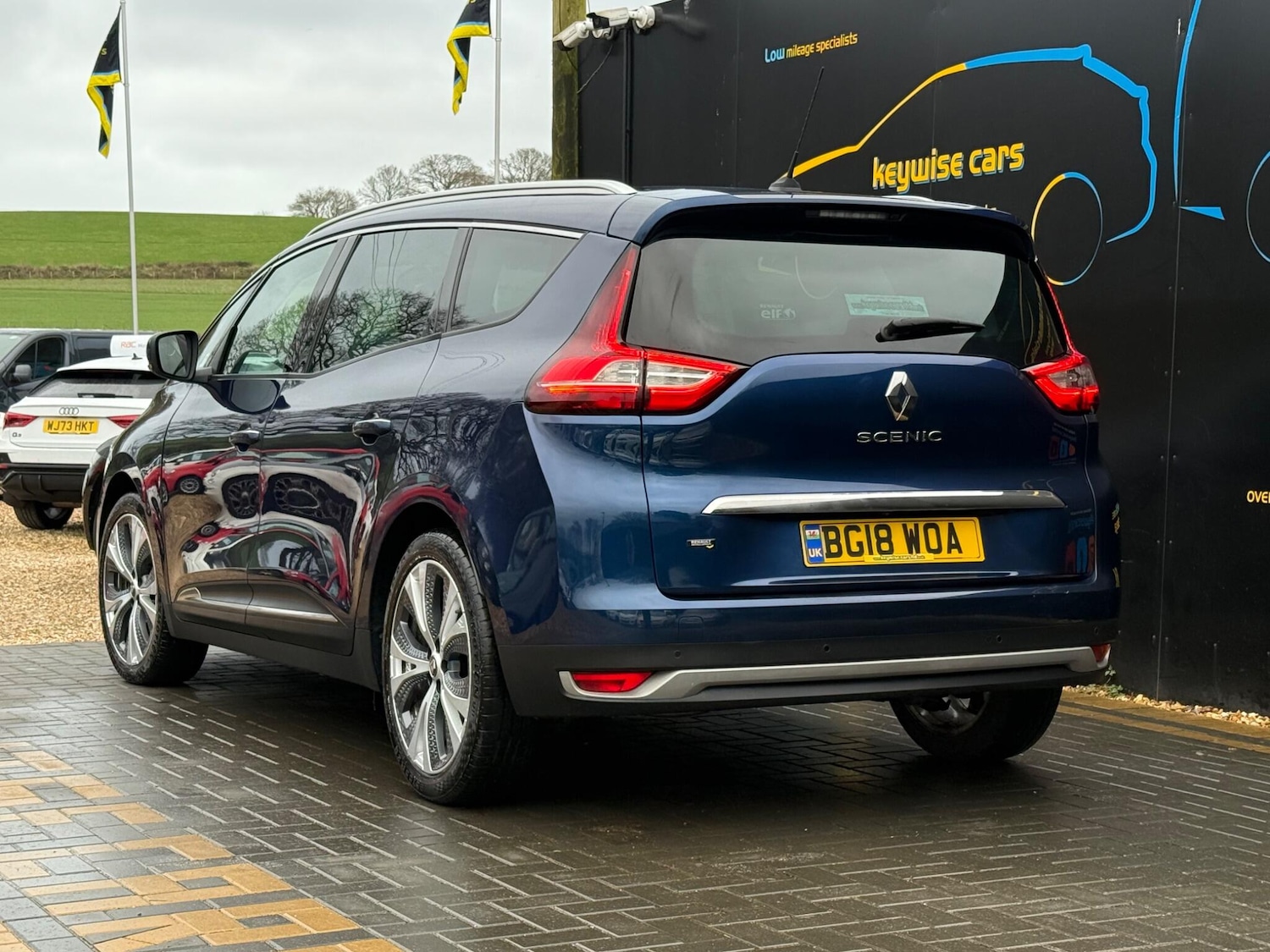 Used Renault Grand Scenic 2018 for sale - 77909832: Photo 3
