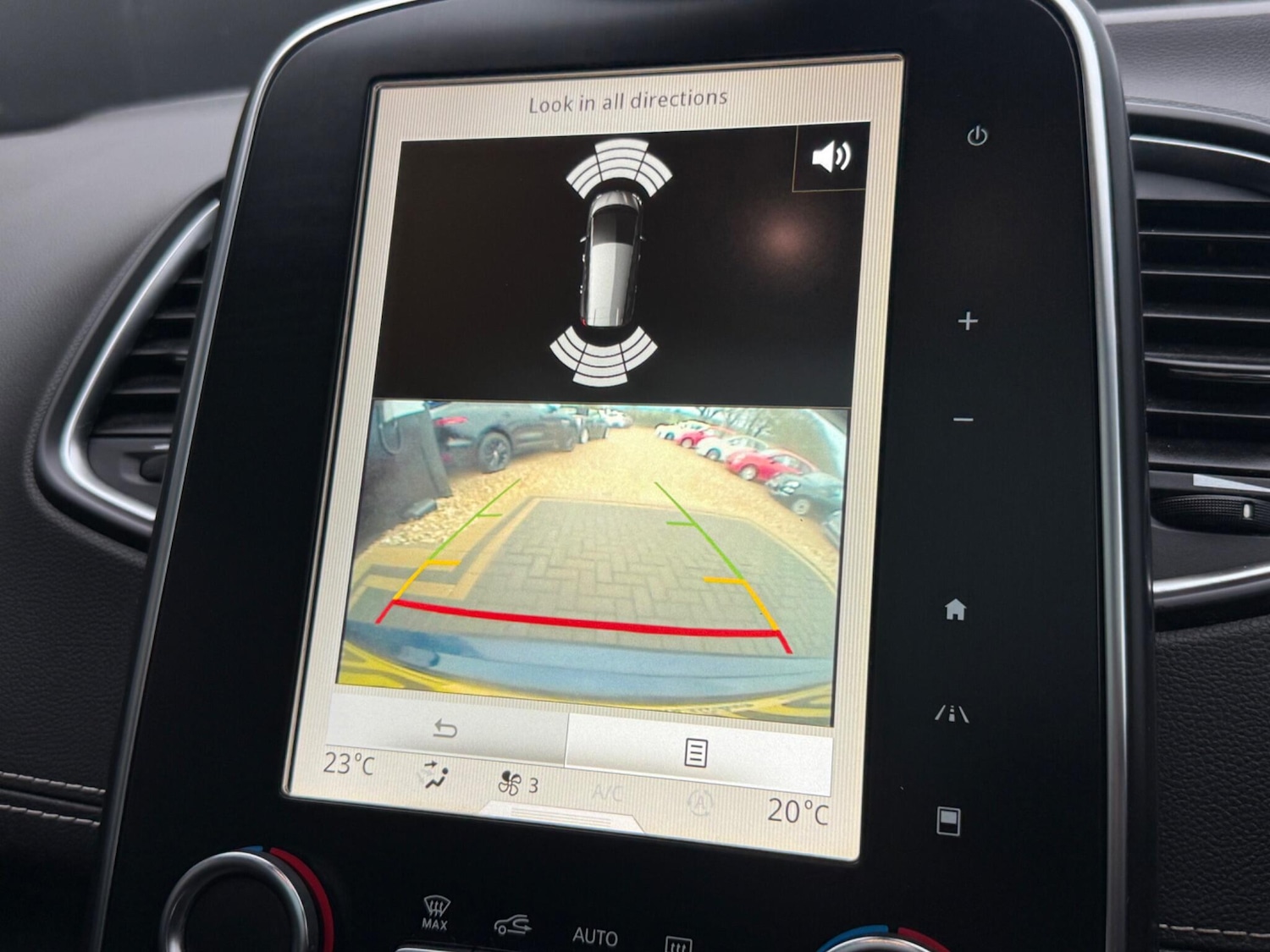 Used Renault Grand Scenic 2018 for sale - 77909832: Photo 31