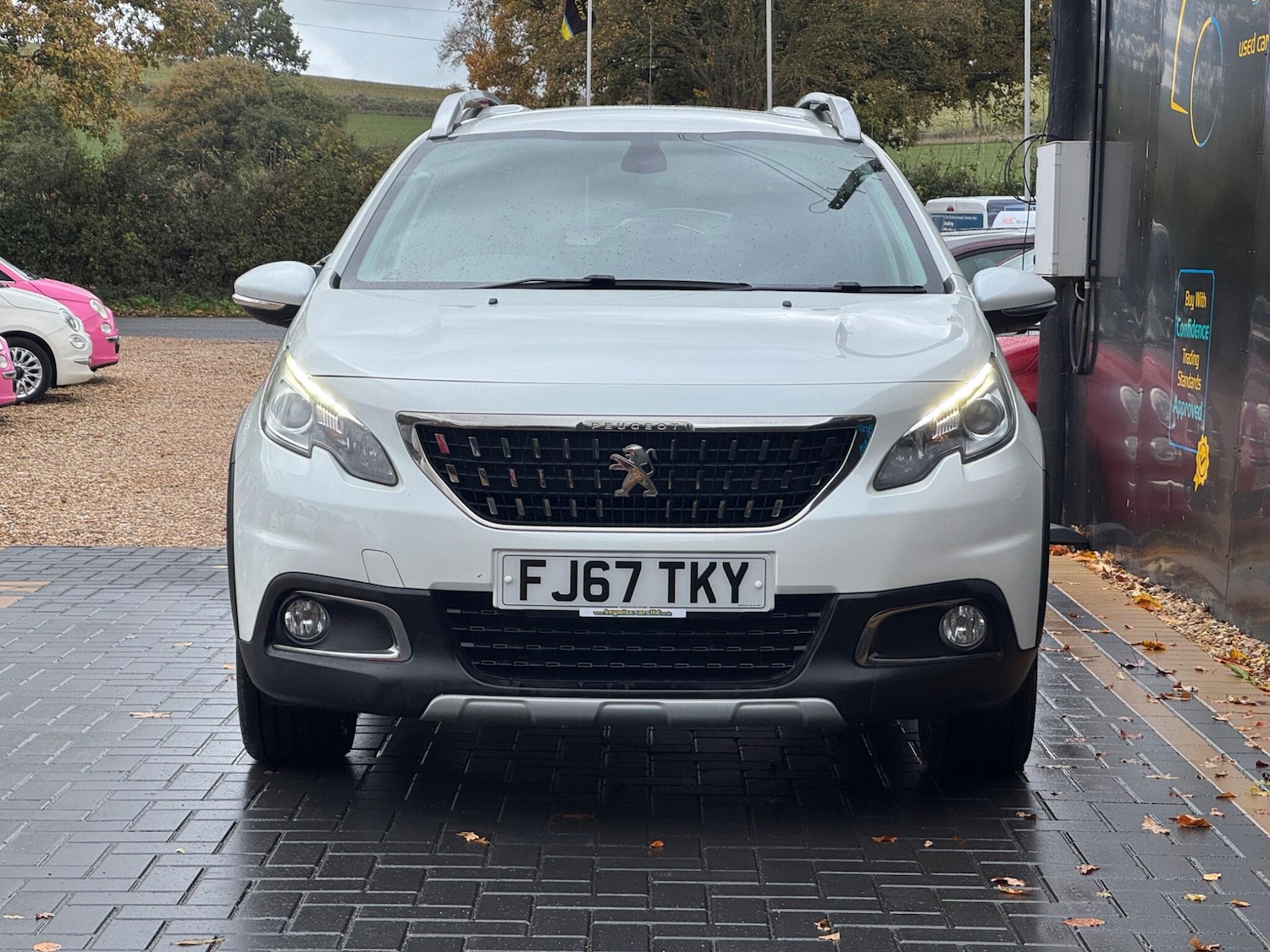 Used Peugeot 2008 2017 for sale - 76433388: Photo 10
