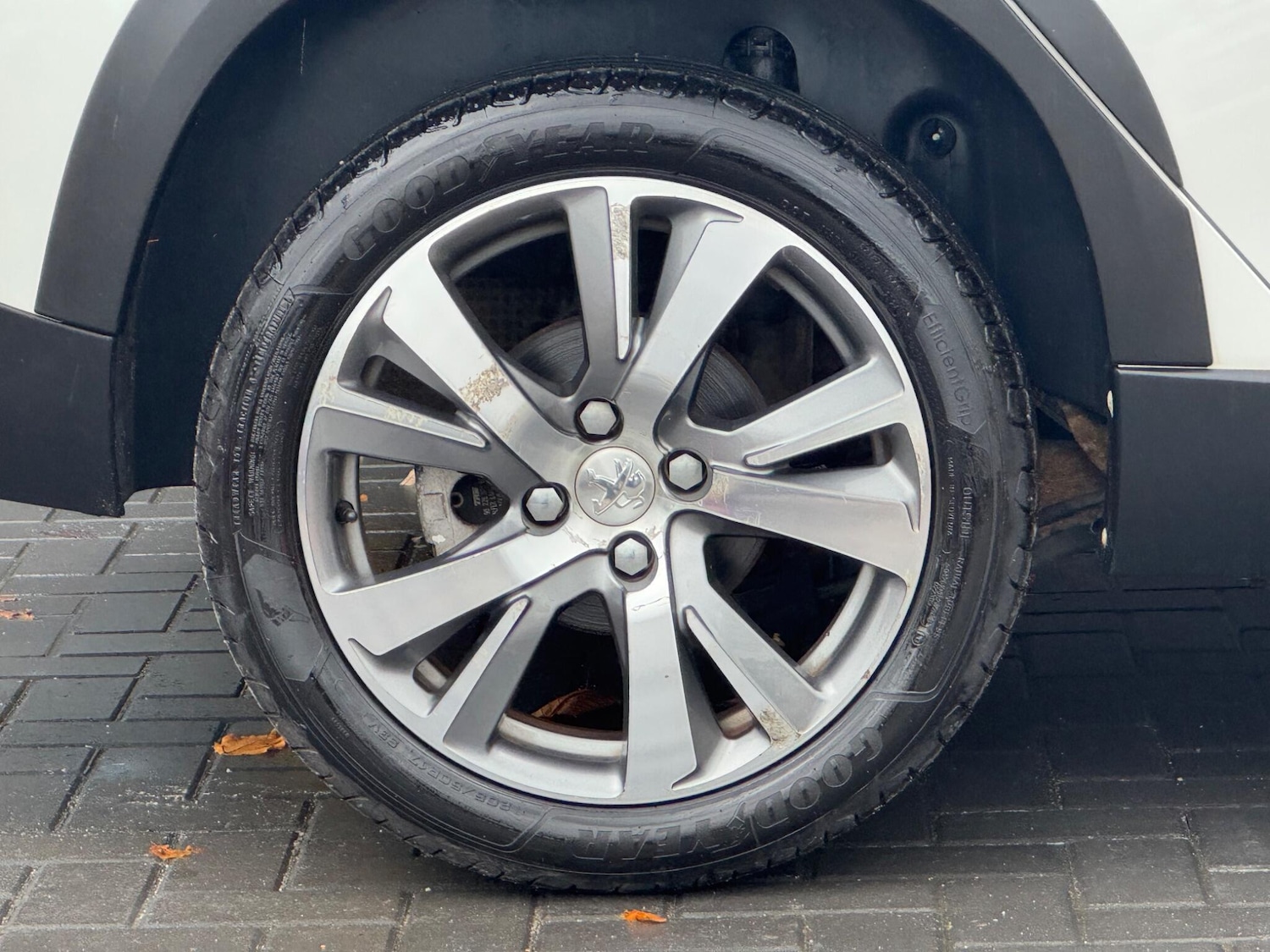 Used Peugeot 2008 2017 for sale - 76433388: Photo 11