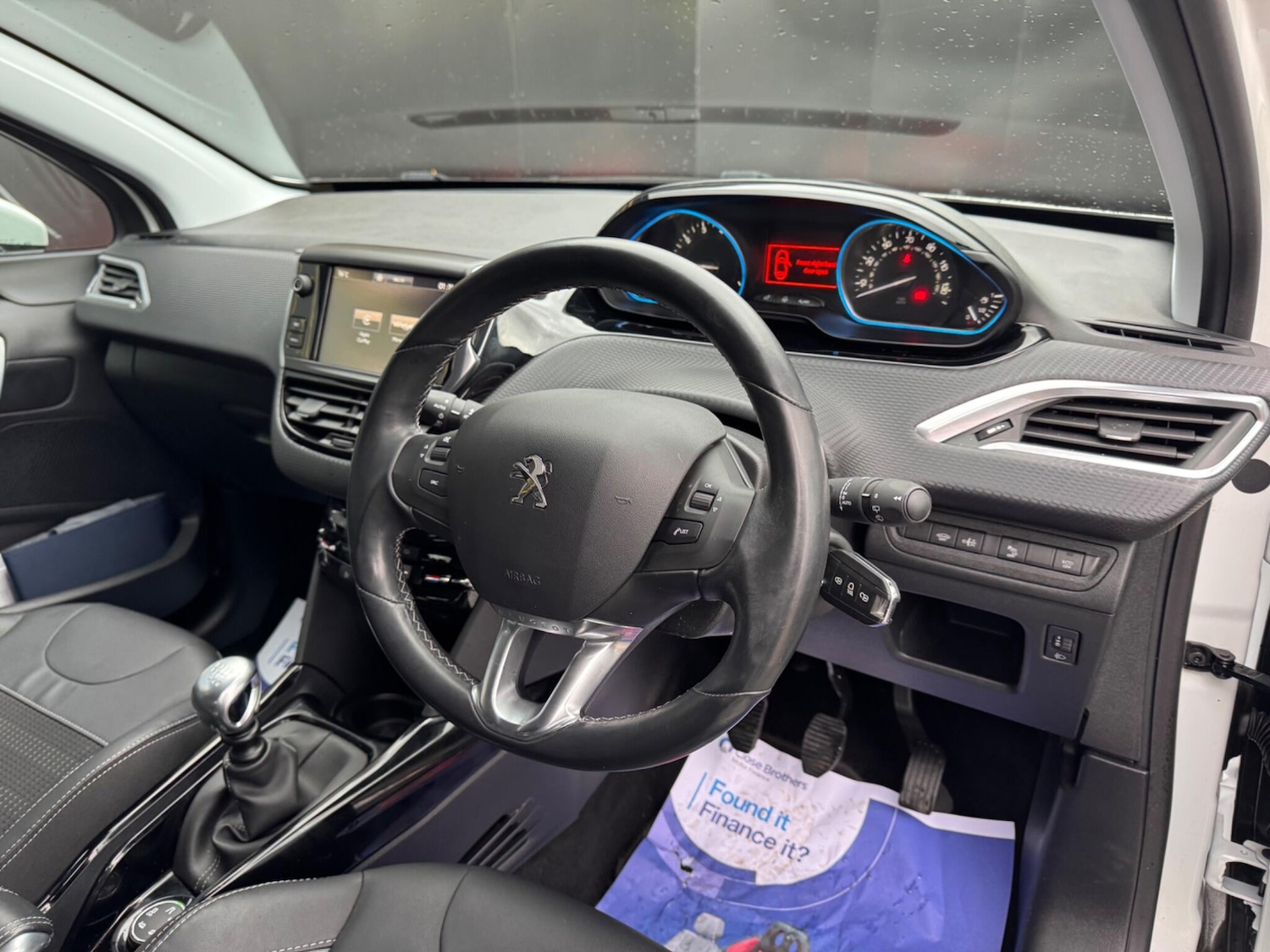Used Peugeot 2008 2017 for sale - 76433388: Photo 18