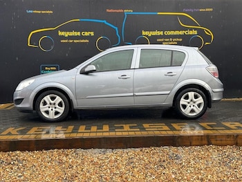 Used Vauxhall Astra 2009 for sale - 78492533: Photo