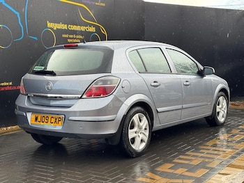 Used Vauxhall Astra 2009 for sale - 78492533: Photo