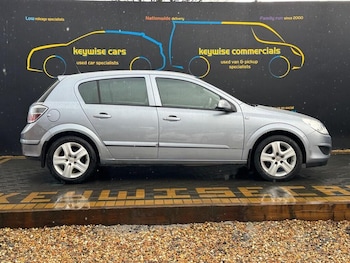 Used Vauxhall Astra 2009 for sale - 78492533: Photo