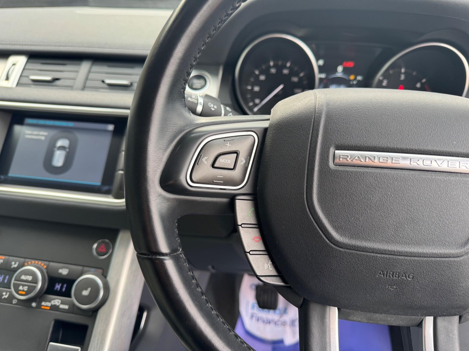 Used Land Rover Range Rover Evoque 2017 for sale - 77131678: Photo 24