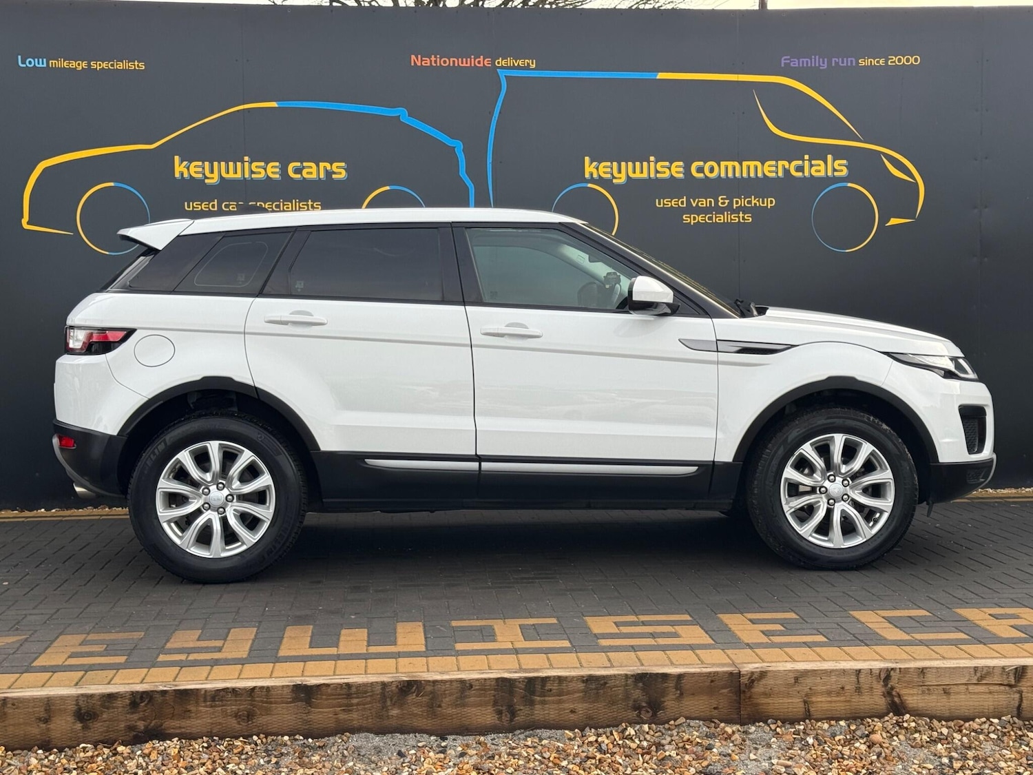 Used Land Rover Range Rover Evoque 2017 for sale - 77131678: Photo 6