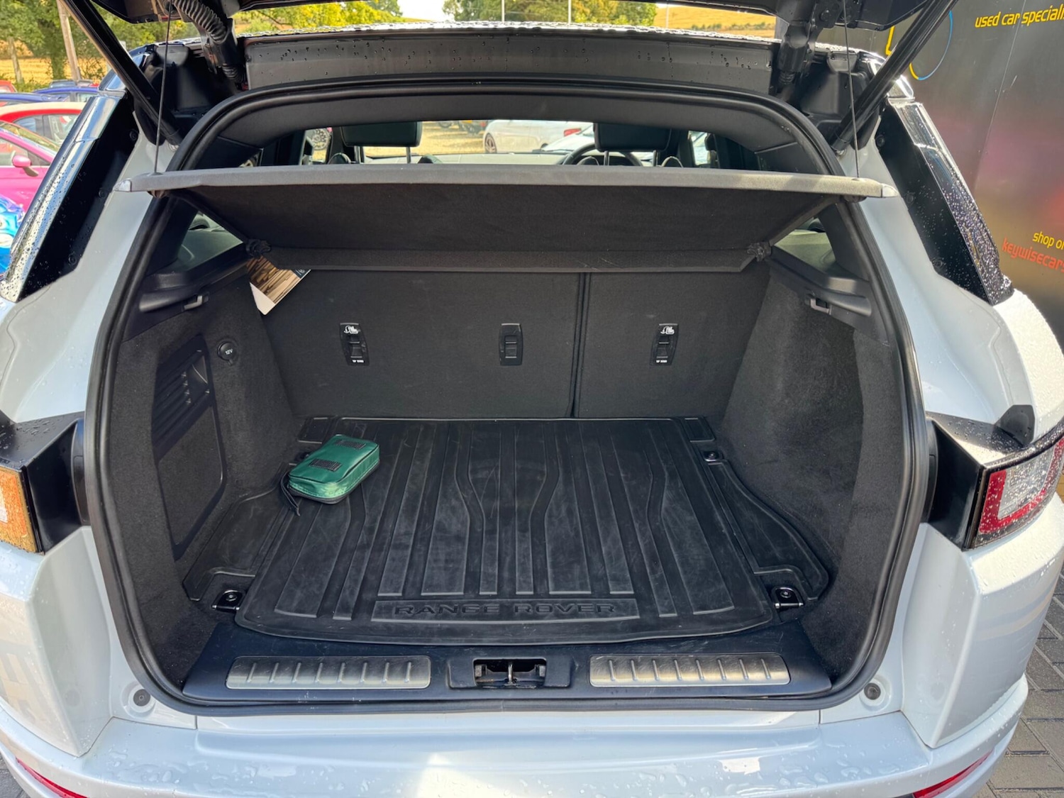 Vehicle 21