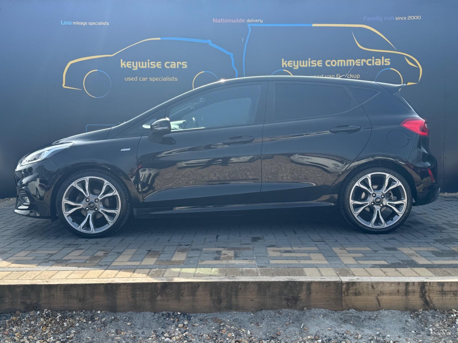 Used Ford Fiesta 2019 for sale - 77993080: Photo 2