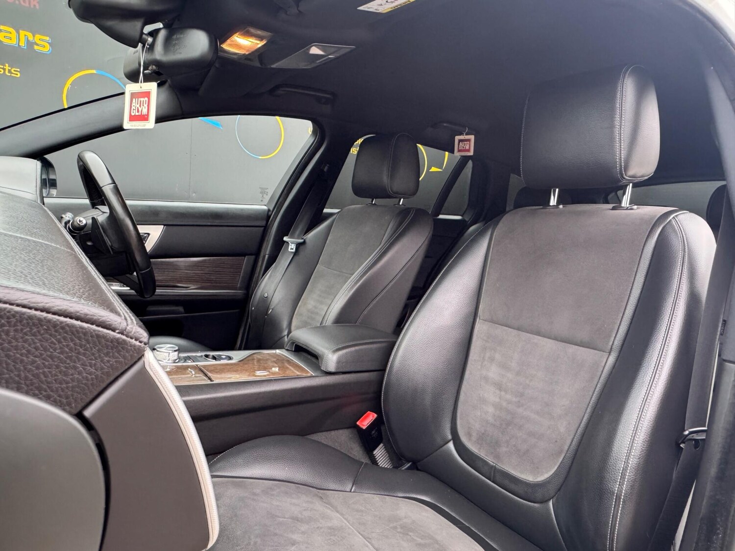 Used Jaguar XF 2015 for sale - 76689114: Photo 16