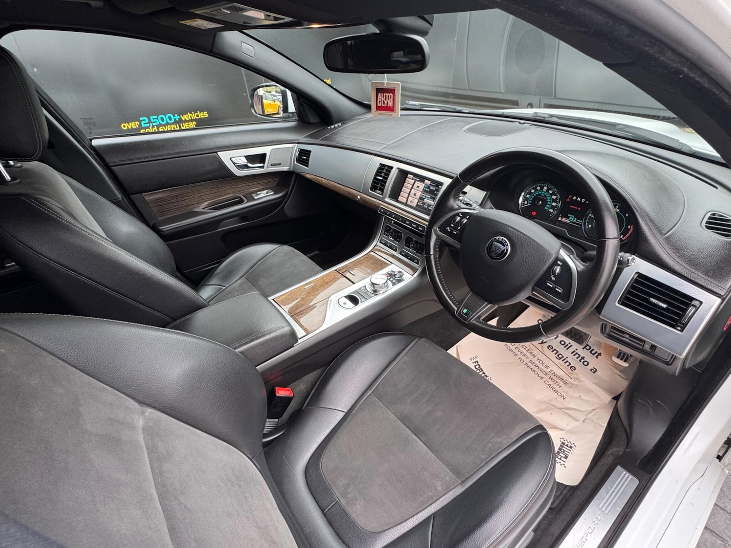 Used Jaguar XF 2015 for sale - 76689114: Photo 20