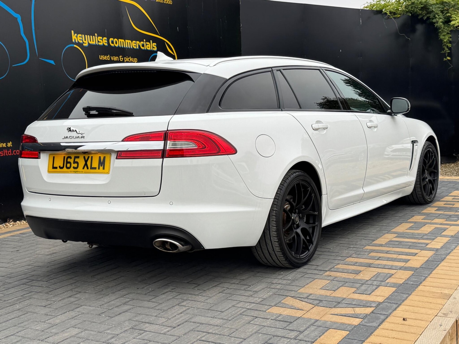 Used Jaguar XF 2015 for sale - 76689114: Photo 7