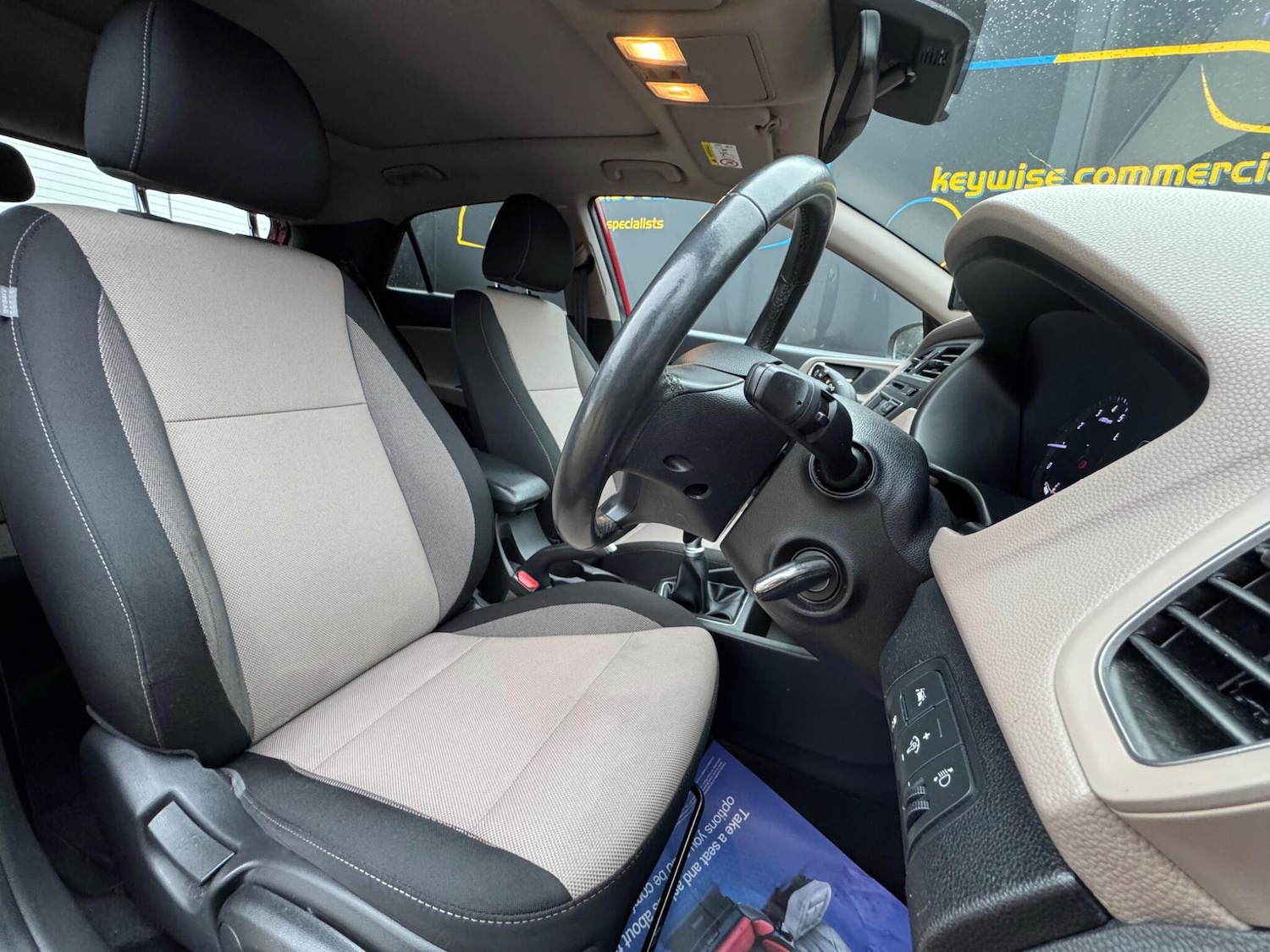 Used Hyundai i20 2015 for sale - 77377224: Photo 19