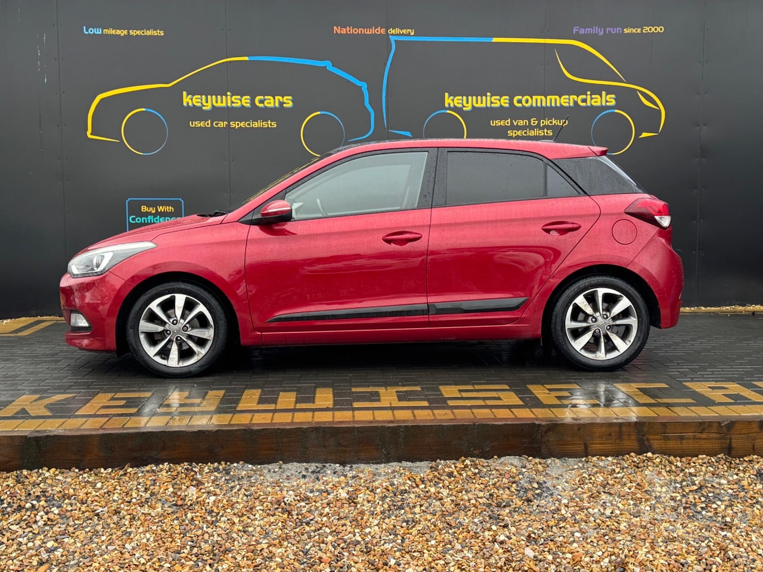 Used Hyundai i20 2015 for sale - 77377224: Photo 2