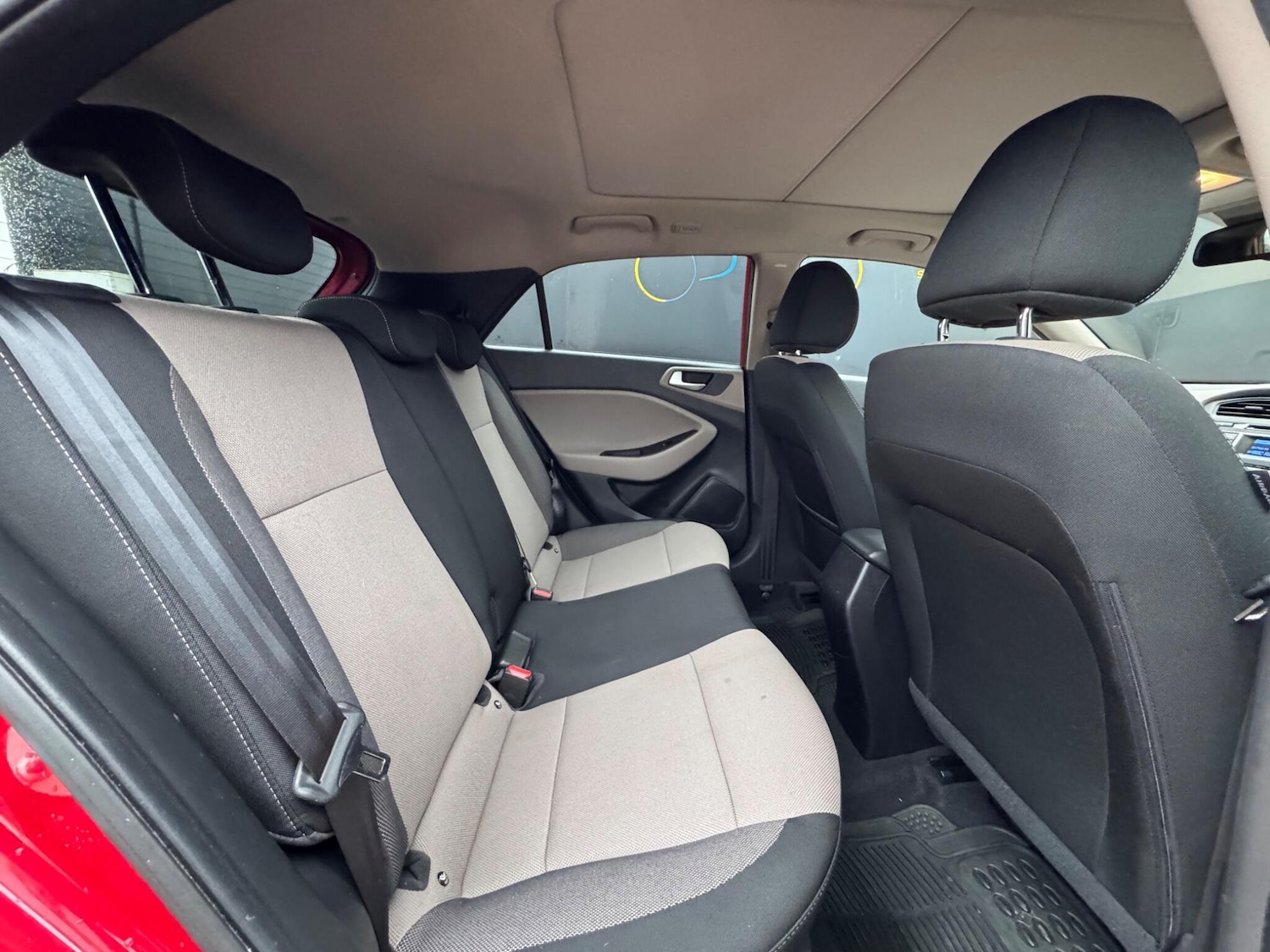 Used Hyundai i20 2015 for sale - 77377224: Photo 28