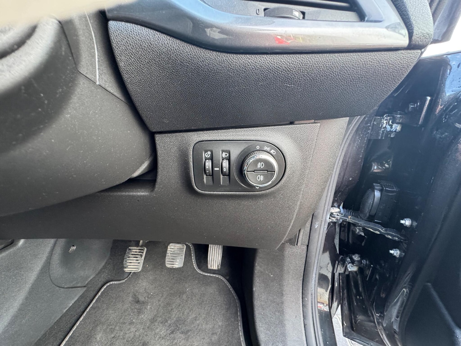 Used Vauxhall Corsa 2016 for sale - 77351400: Photo 33