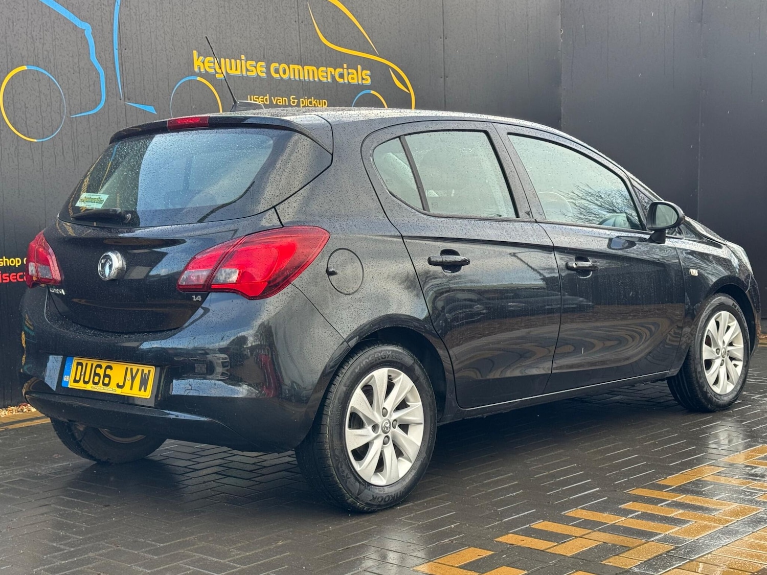 Used Vauxhall Corsa 2016 for sale - 77351400: Photo 6