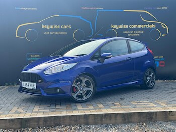 Used Ford Fiesta 2014 for sale - 77737611: Photo