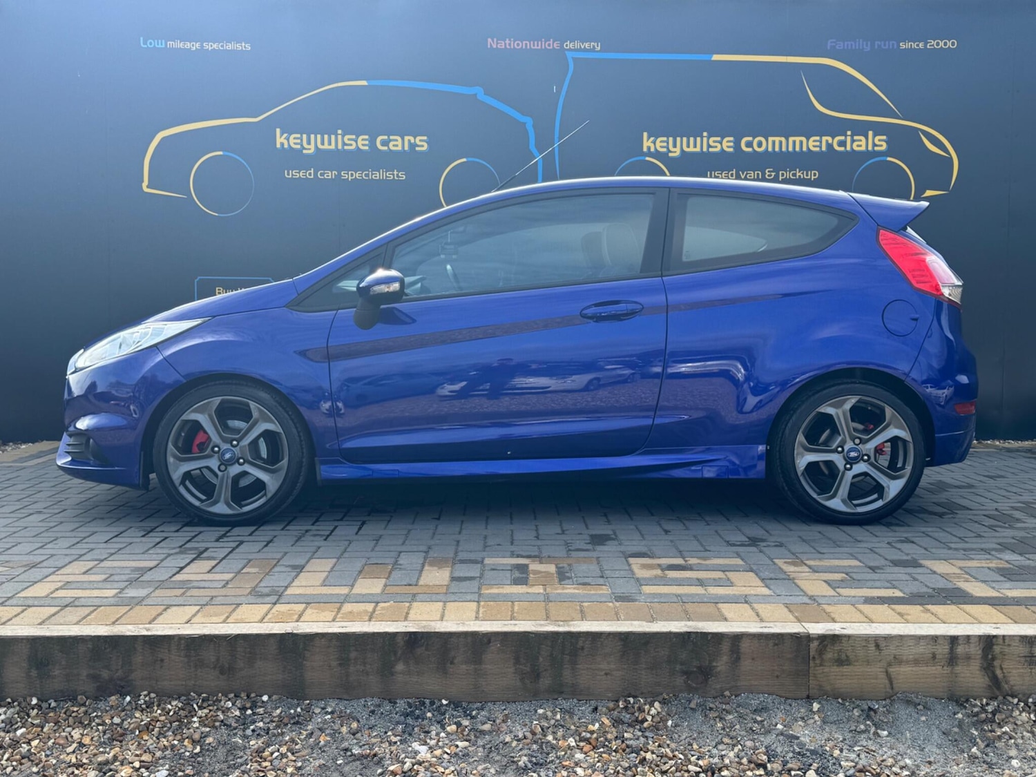 Used Ford Fiesta for sale - 77737611: Photo 2