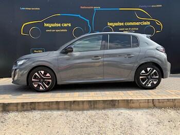 Used Peugeot 208 2025 for sale - 79237102: Photo