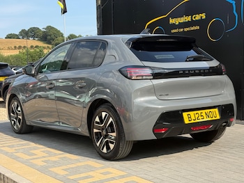 Used Peugeot 208 2025 for sale - 79237102: Photo