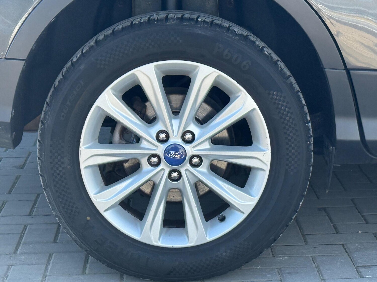 Used Ford Kuga 2015 for sale - 78156769: Photo 13