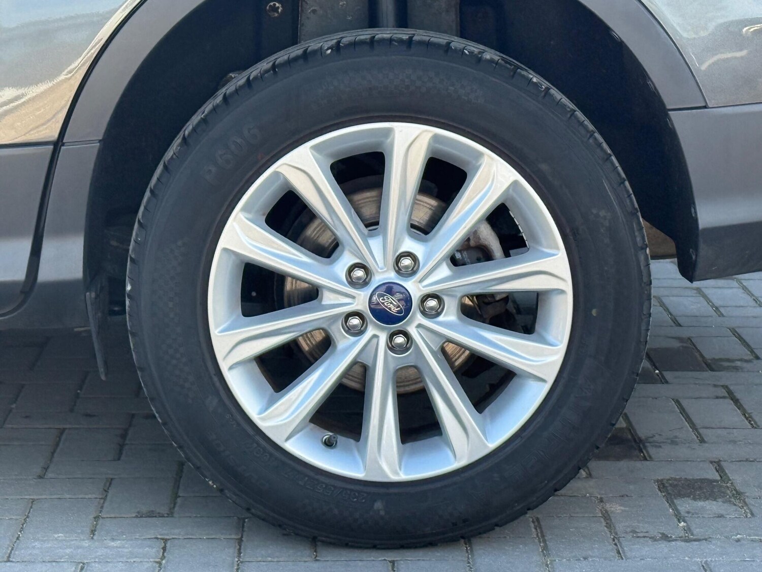 Used Ford Kuga 2015 for sale - 78156769: Photo 14