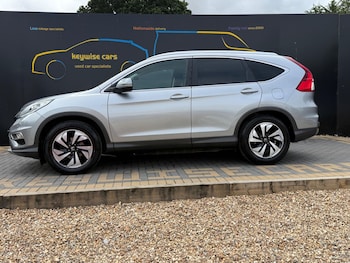 Used Honda CR-V 2017 for sale - 79373407: Photo