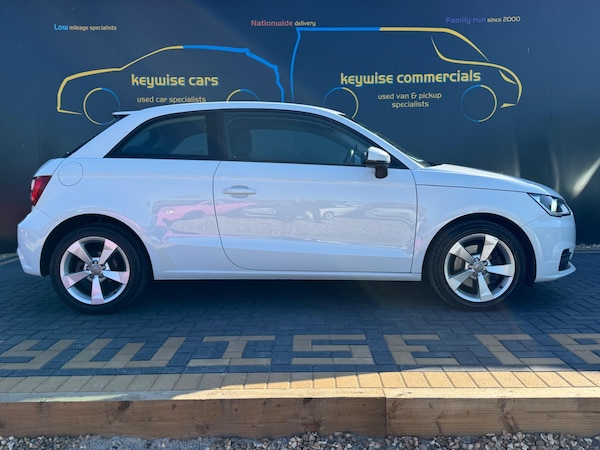 Used Audi A1 2015 for sale - 76227823: Photo 10