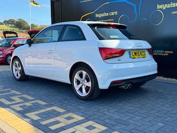 Used Audi A1 2015 for sale - 76227823: Photo 3