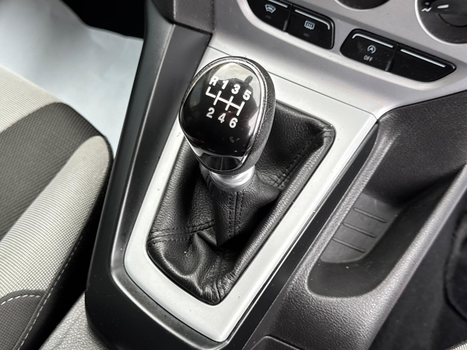 Used Ford Focus 2014 for sale - 77625591: Photo 28