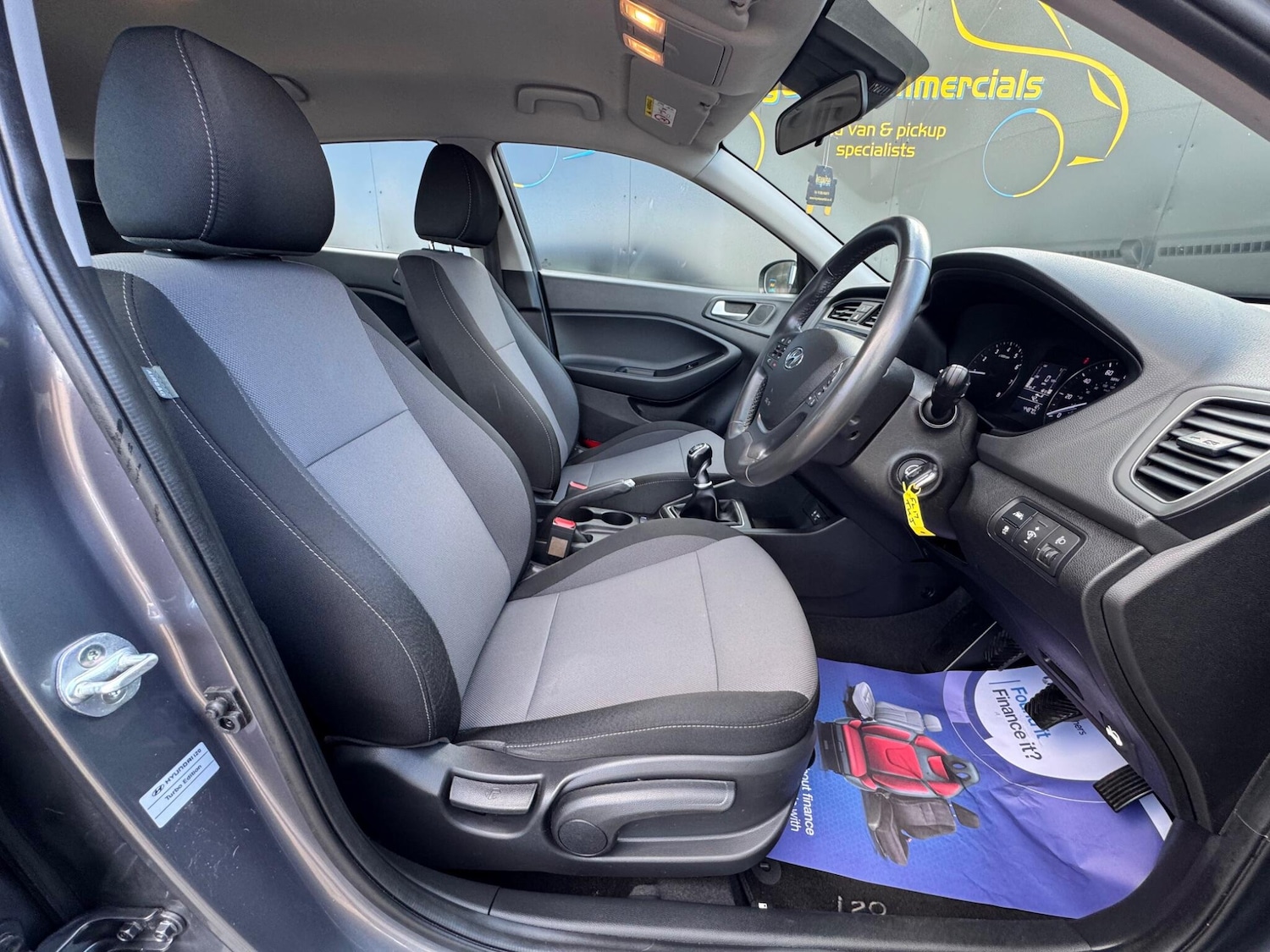 Used Hyundai i20 2017 for sale - 76388862: Photo 17