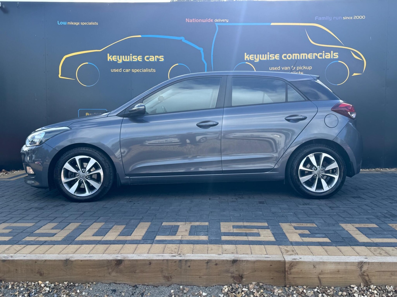 Used Hyundai i20 2017 for sale - 76388862: Photo 2