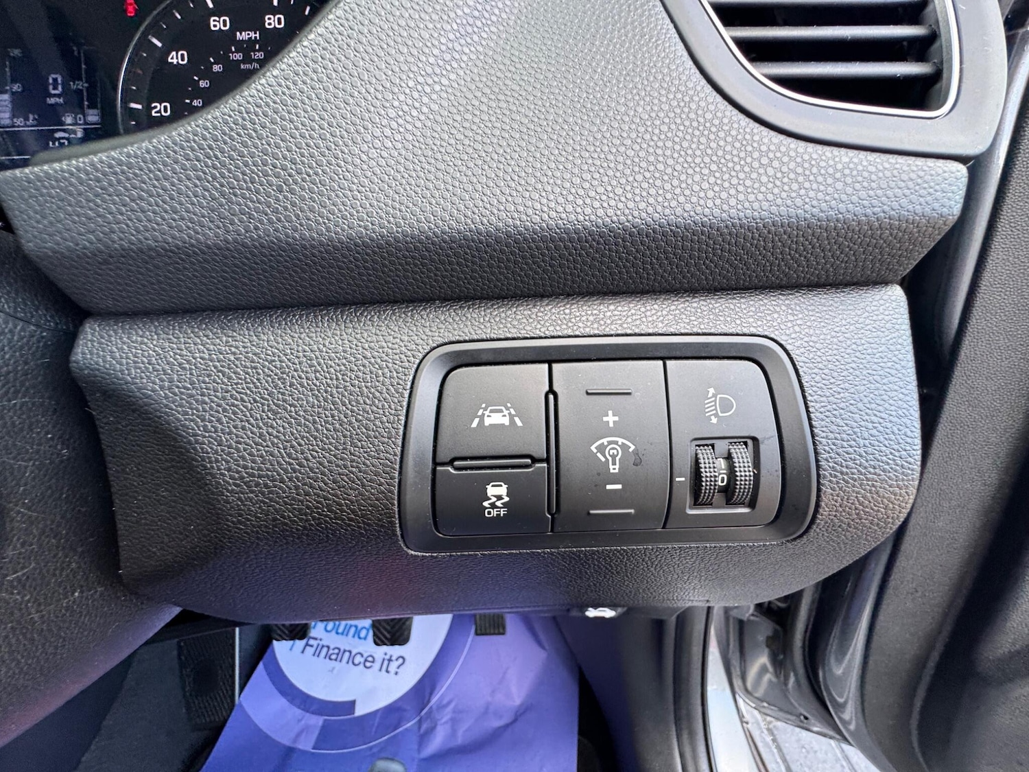 Used Hyundai i20 2017 for sale - 76388862: Photo 33