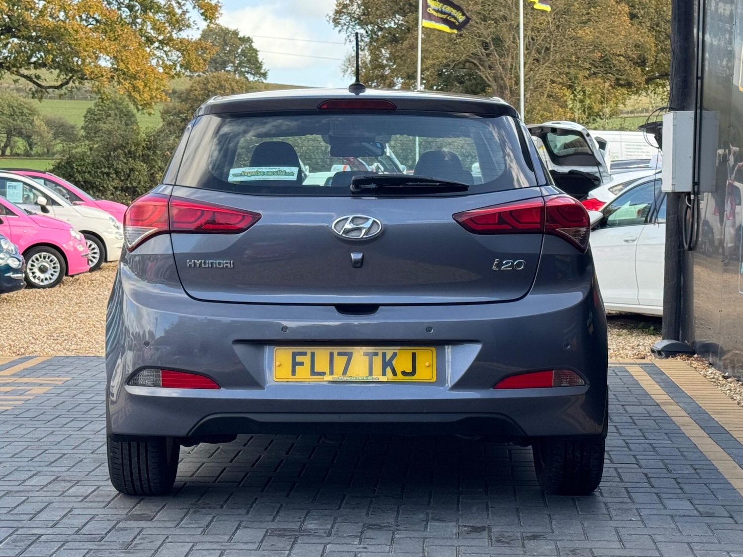 Used Hyundai i20 2017 for sale - 76388862: Photo 5